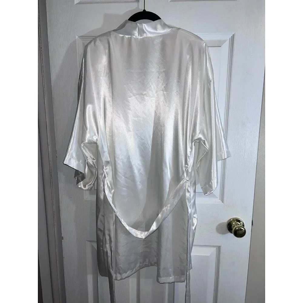 Vintage CALIFORNIA DINASTY White Satin Sexy Bridal Kimono Robe Embellished